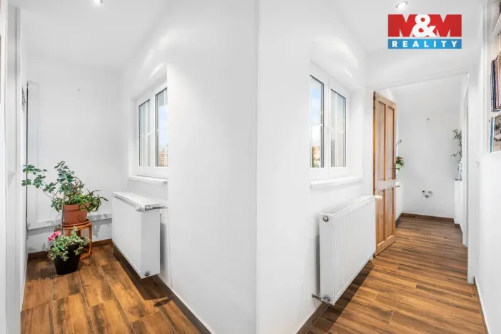 Prodej bytu 4+1, Velvary, Tyršova, 218 m2