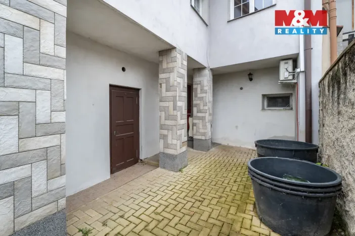 Prodej bytu 4+1, Velvary, Tyršova, 218 m2