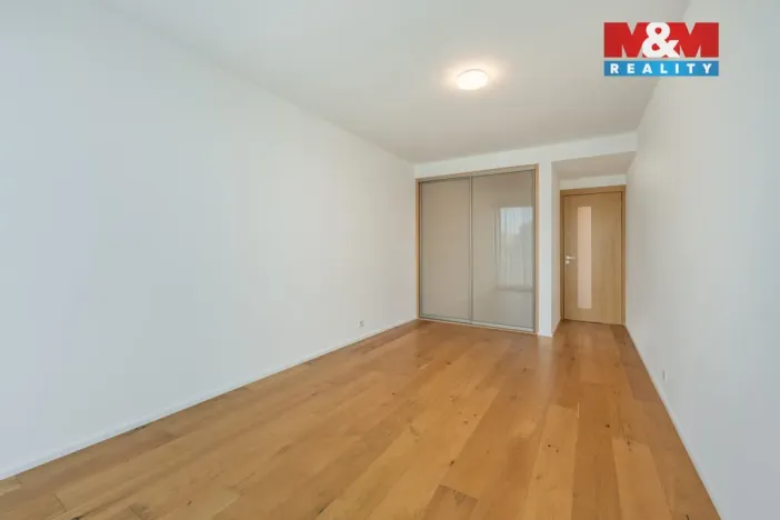 Prodej rodinného domu, Praha - Libuš, V Hrobech, 279 m2