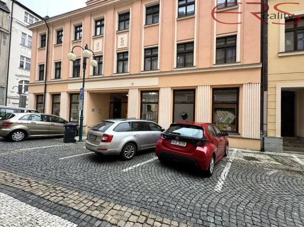 Pronájem obchodního prostoru, Jablonec nad Nisou, Antonína Chvojky, 42 m2