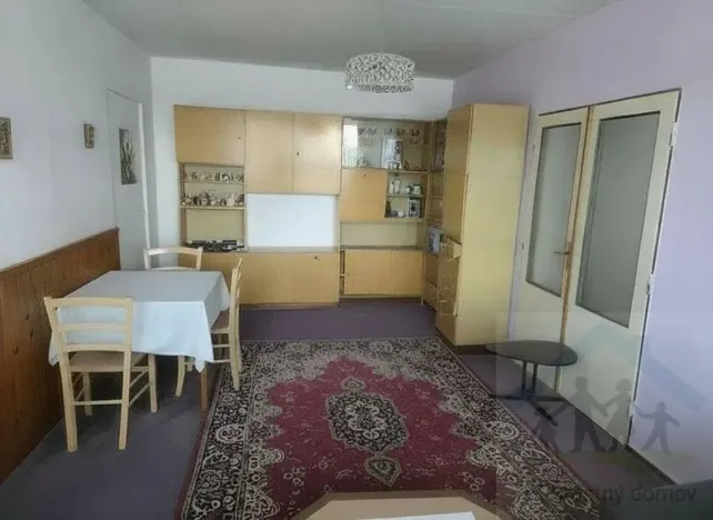 Prodej bytu 3+1, Praha - Troja, Krosenská, 68 m2