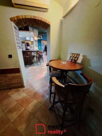 Pronájem restaurace, Olomouc, Pavlovická, 112 m2