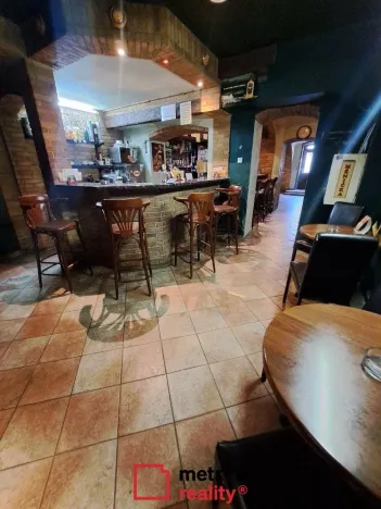 Pronájem restaurace, Olomouc, Pavlovická, 112 m2