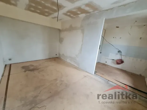 Prodej bytu 3+1, Opava - Předměstí, Krnovská, 67 m2