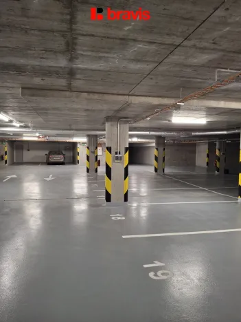 Pronájem garáže, Brno, Rybářská, 15 m2