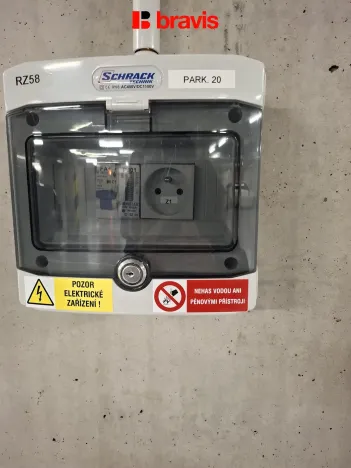 Pronájem garáže, Brno, Rybářská, 15 m2