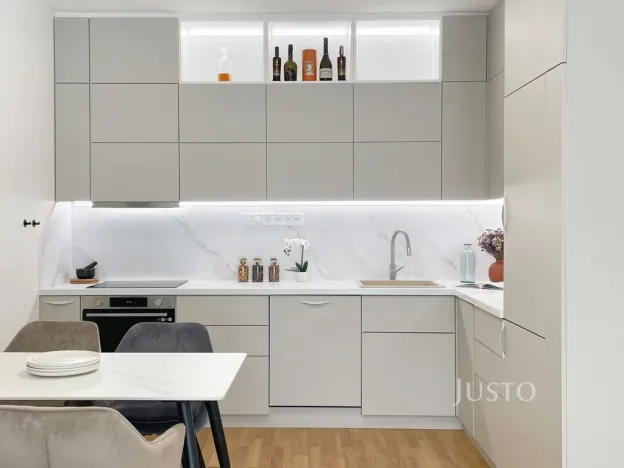 Pronájem bytu 2+kk, Praha, Armády, 53 m2