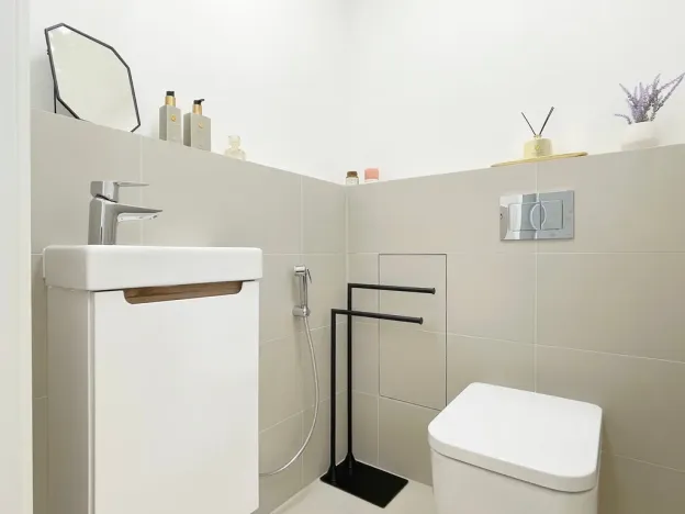 Pronájem bytu 2+kk, Praha, Armády, 53 m2