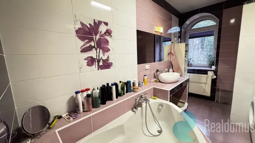 Pronájem bytu 2+kk, Včelná, 79 m2