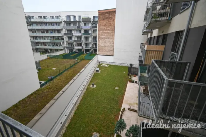 Pronájem bytu 2+kk, Brno, Přadlácká, 49 m2