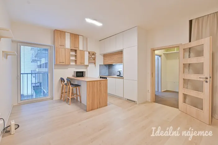 Pronájem bytu 2+kk, Brno - Zábrdovice, Přadlácká, 49 m2