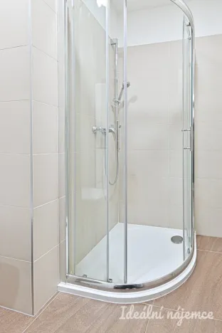 Pronájem bytu 2+kk, Brno - Zábrdovice, Přadlácká, 49 m2