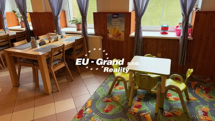 Prodej restaurace, Dolní Poustevna, 600 m2