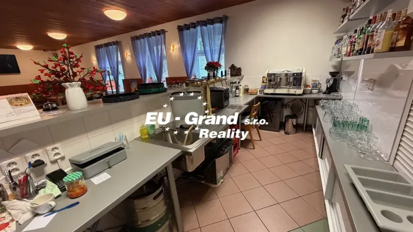 Prodej restaurace, Dolní Poustevna, 600 m2