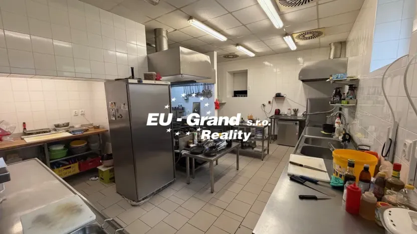 Prodej restaurace, Dolní Poustevna, 600 m2