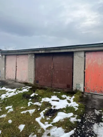 Pronájem garáže, Kopřivnice, Pod Bílou horou, 19 m2
