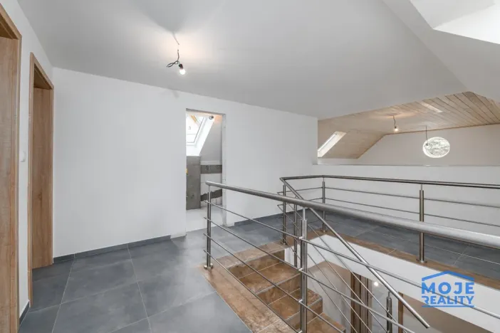 Prodej rodinného domu, Stod - Lelov, 180 m2