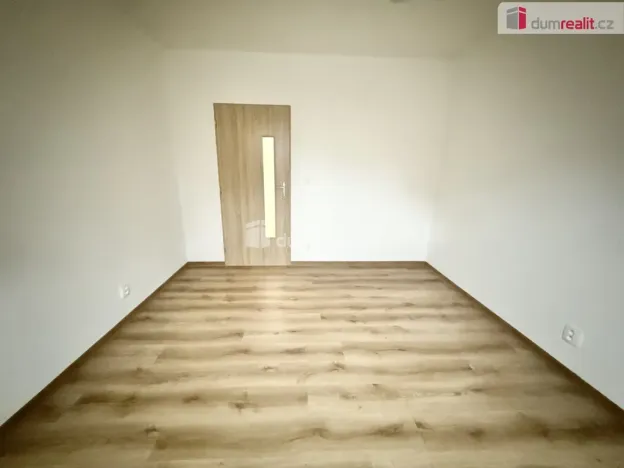 Pronájem bytu 4+1, Ústí nad Labem - Všebořice, Zahradní, 128 m2