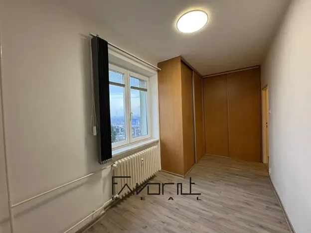 Pronájem bytu 3+1, Ostrava, Ukrajinská, 68 m2