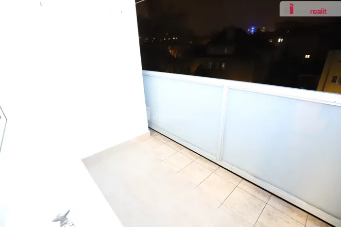 Pronájem bytu 2+kk, Karlovy Vary - Drahovice, Vrchlického, 56 m2