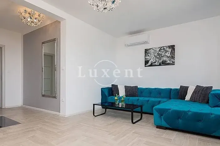 Prodej rodinného domu, Rogoznica, Chorvatsko, 400 m2