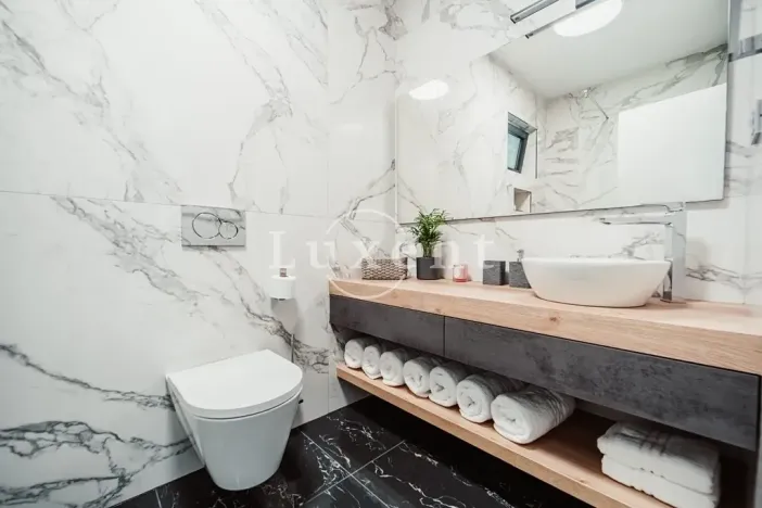 Prodej rodinného domu, Zadar, Chorvatsko, 210 m2