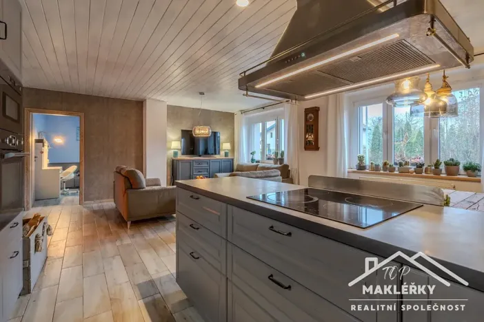 Prodej rodinného domu, Chotutice, Průběžná, 122 m2