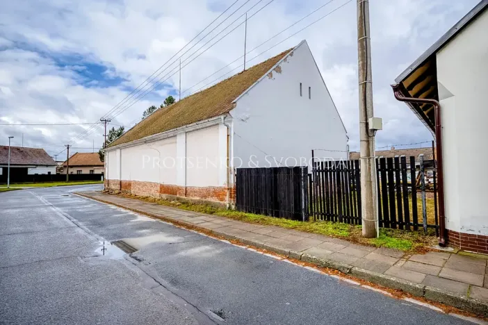 Prodej ubytování, Pardubice, Žižkova, 250 m2