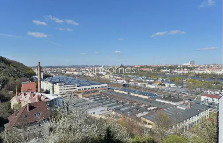 Pronájem vily, Praha - Smíchov, Nový Zlíchov, 800 m2