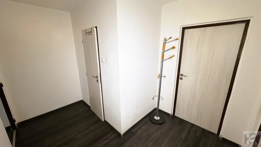 Pronájem bytu 2+1, Liberec - Liberec XXX-Vratislavice nad Nisou, Nad Školou, 51 m2