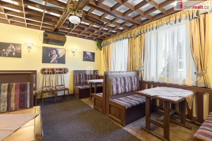 Prodej rodinného domu, Karlovy Vary - Stará Role, Dlouhá, 397 m2