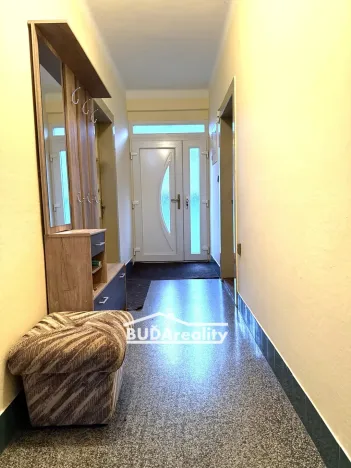 Prodej vícegeneračního domu, Žlutava, 355 m2