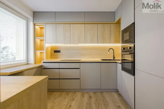 Prodej bytu 3+1, Most, Bohuslava Vrbenského, 66 m2