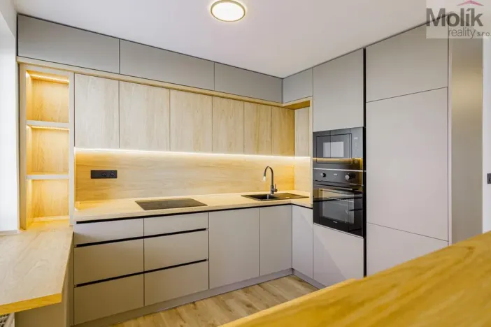 Prodej bytu 3+1, Most, Bohuslava Vrbenského, 66 m2