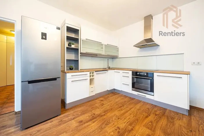 Prodej bytu 2+kk, Praha - Újezd nad Lesy, Domanovická, 67 m2