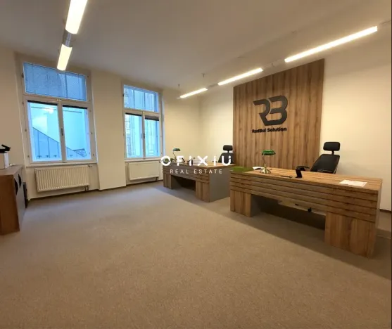 Pronájem kanceláře, Brno, Jakubské náměstí, 71 m2