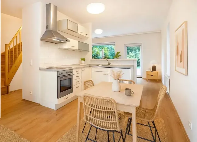 Pronájem vícegeneračního domu, Zlončice, 95 m2