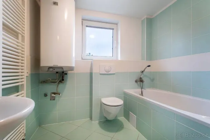 Pronájem vícegeneračního domu, Zlončice, 95 m2