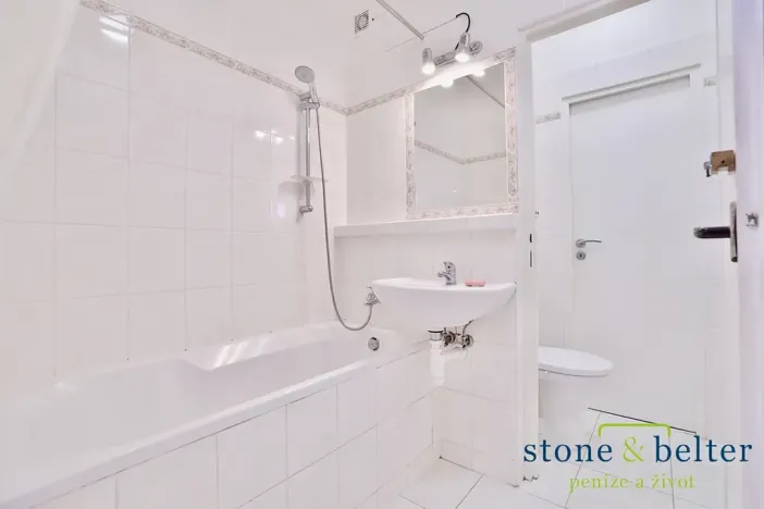 Pronájem bytu 3+1, Praha - Záběhlice, Chmelová, 72 m2