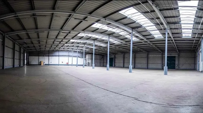 Pronájem skladu, Volduchy, 1000 m2