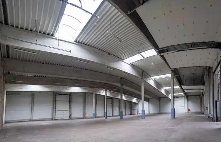 Pronájem skladu, Volduchy, 1000 m2