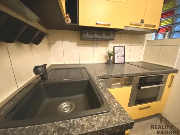 Pronájem bytu 2+kk, Příkazy, 43 m2