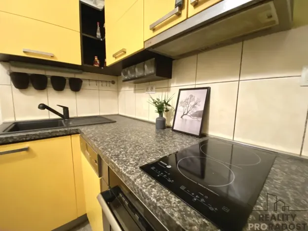 Pronájem bytu 2+kk, Příkazy, 43 m2