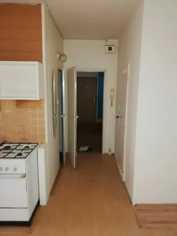 Prodej bytu 2+1, Chomutov, Komenského, 77 m2