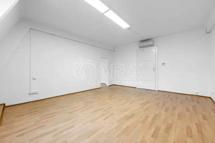 Pronájem kanceláře, Praha, Vodičkova, 58 m2