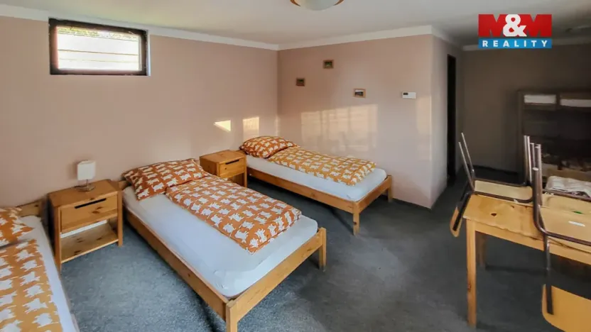 Prodej ubytování, Staré Křečany - Valdek, 1670 m2