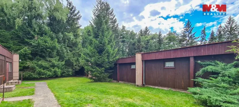 Prodej ubytování, Staré Křečany - Valdek, 1670 m2