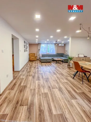 Prodej ubytování, Staré Křečany - Valdek, 1670 m2