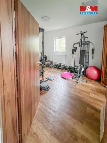 Prodej ubytování, Staré Křečany - Valdek, 1670 m2