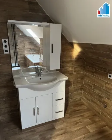 Pronájem bytu 1+1, Příkosice, 100 m2